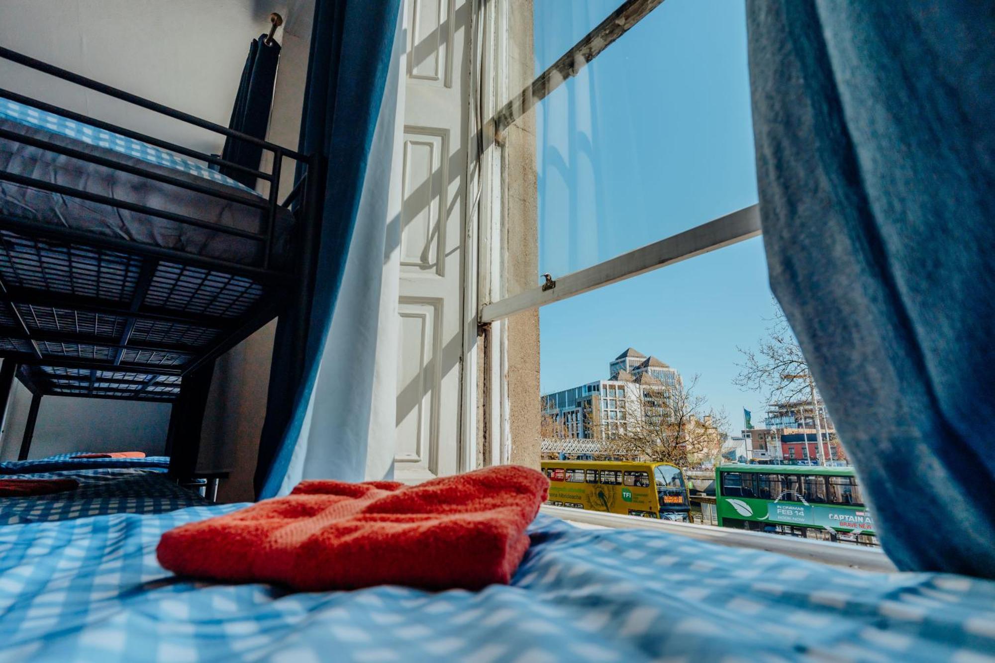Eden Quay Guesthouse Private Rooms Dublin Eksteriør billede